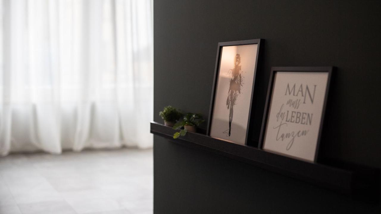 Metropol Apartments & Suites ทือบิงเงิน ภายนอก รูปภาพ