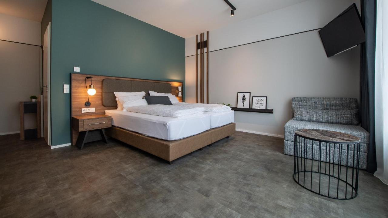 Metropol Apartments & Suites ทือบิงเงิน ภายนอก รูปภาพ