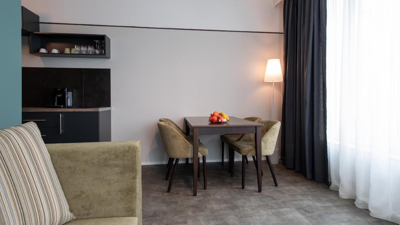 Metropol Apartments & Suites ทือบิงเงิน ภายนอก รูปภาพ