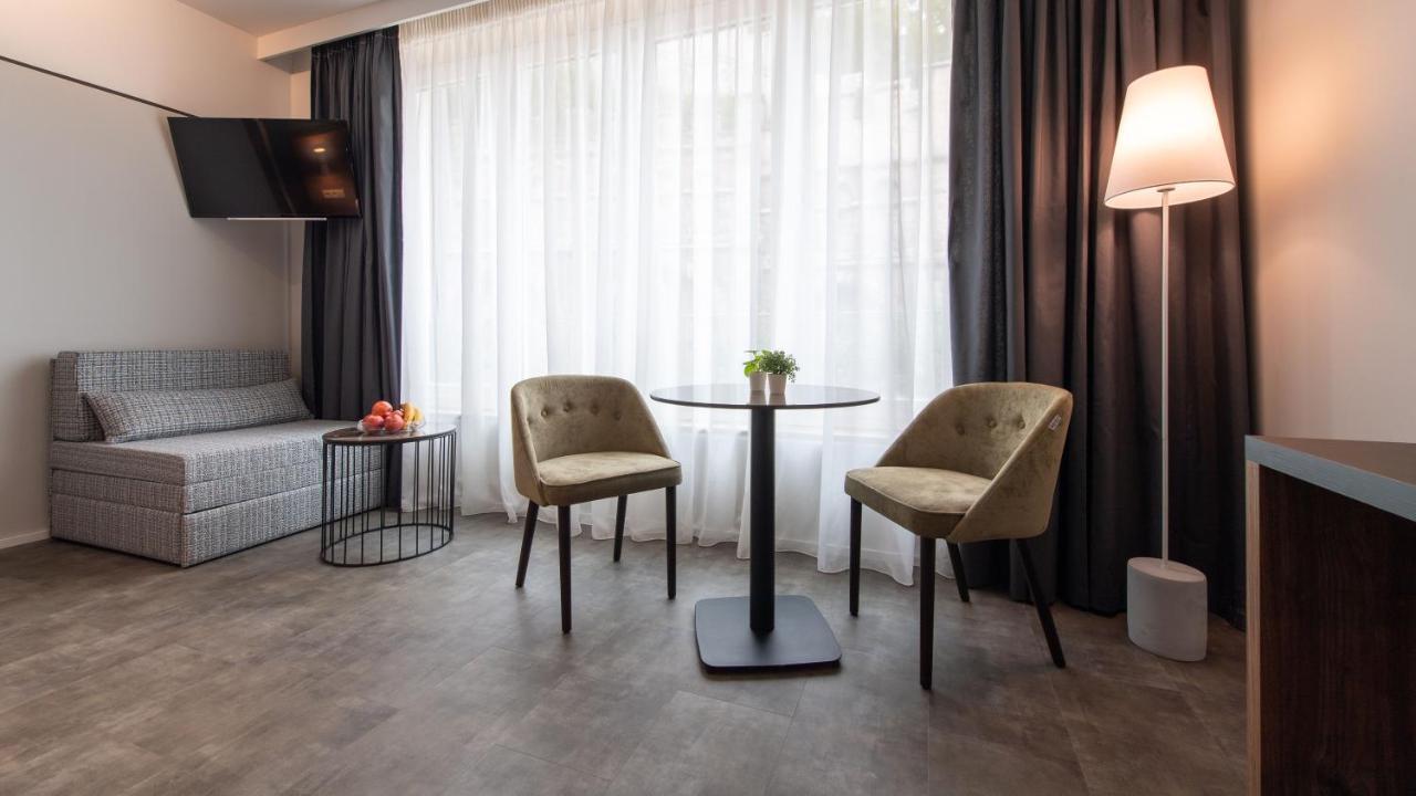 Metropol Apartments & Suites ทือบิงเงิน ภายนอก รูปภาพ